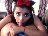 Camgirl Eating Pussy