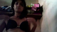 Indian Girl showing boobs on webcam